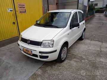 FIAT Panda 1.4 Active Natural Power per neopaten