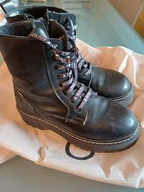 Anfibio Patrizia Pepe