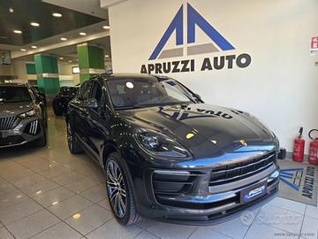 PORSCHE Macan 2.0 T