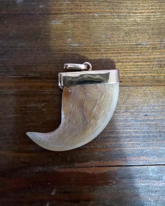 unghia leone originale con pendente oro 18k