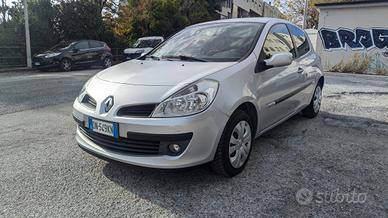 Renault Clio Ripcurl 1.2 16v 75cv