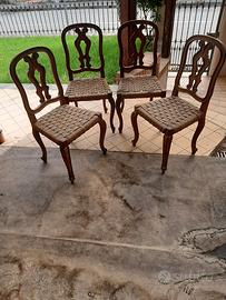 in blocco 4 sedie in legno di noce 
