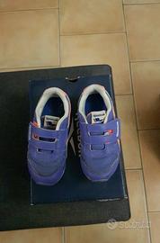 Scarpe da ginnastica in pelle lilla n. 25 Reebok