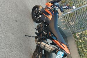 Ktm duke 690 