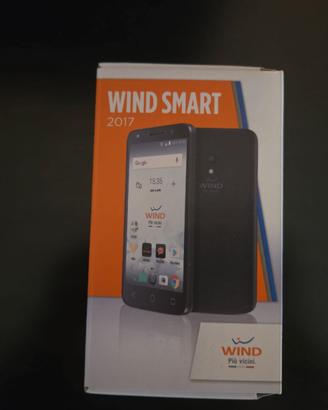 Smartphone Wind Smart 2017 scatola e accessori