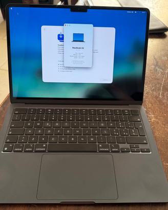 MacBook Air M2 2022