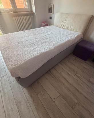 Letto alla francese