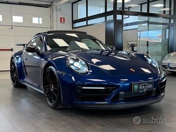 Porsche 911 Carrera 4S
