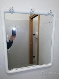 Specchio bagno bianco 3 luci, 15 disponibili