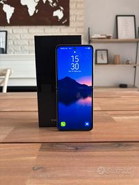 Samsung Galaxy Z Flip 4 – Perfetto  + accessori