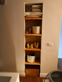 Mensole in legno massello su misura