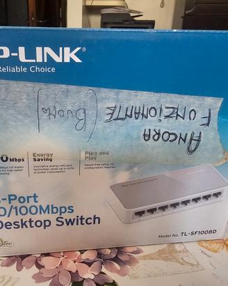 switch desktop TP-Link a 8 porte Fast Ethernet