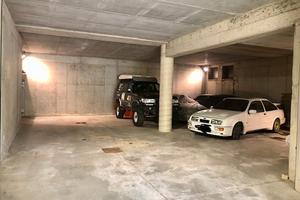 Garage con terreno
