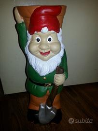 Vaso gnomo da giardino