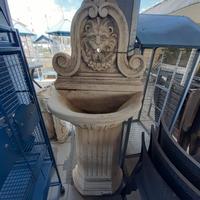 Fontana a muro decorativa pietra ricostruita h115