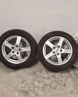 Gomme invernali 205/55 R16 con cerchi in lega