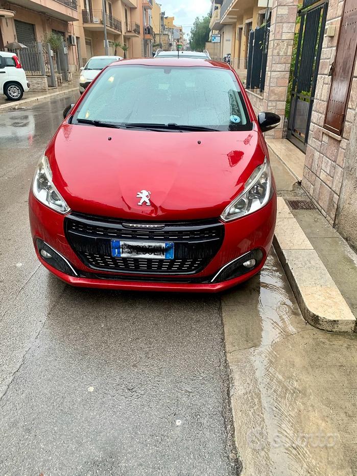 Peugeot 208 1° serie