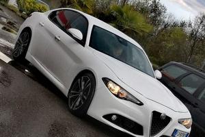 Alfa Romeo Giulia Giulia 2016 2.2 t 150cv auto