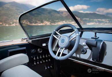 Taxi Boat NEO ONE