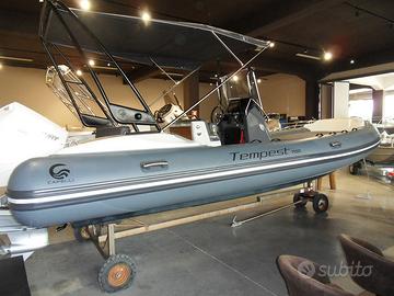 Gommone Capelli tempest 700 usato