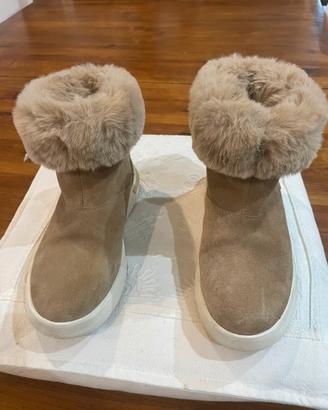 Scarponcino Geox in camoscio