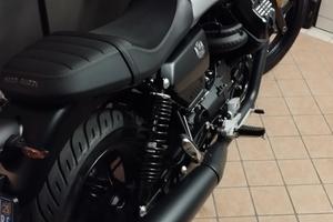 Moto Guzzi V7 