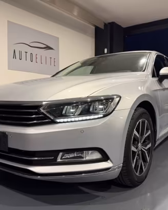 VOLKSWAGEN Passat 2.0 TDI 150CV HIGHLINE BERLINA