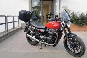 TRIUMPH BONNEVILLE STREET TWIN 900