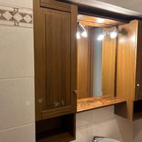 mobile a specchio per bagno arte povera