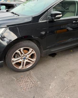 PEZZI DI RICAMBIO VETTURA DEMOLITA FORD EDGE