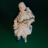 Statuina anni ’70 in porcellana Capodimonte