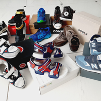 Scarpe bimbo/a taglia 32