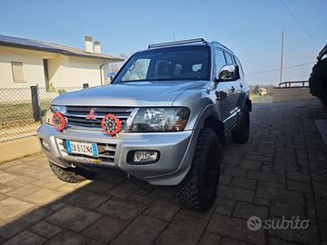 Mitsubishi Pajero v60