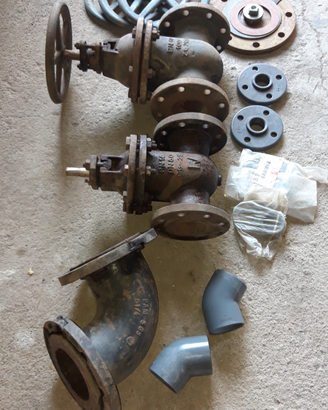 Tubi raccordi in ghisa e pvc per acquedotti