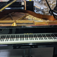 Pianoforte Yamaha c3