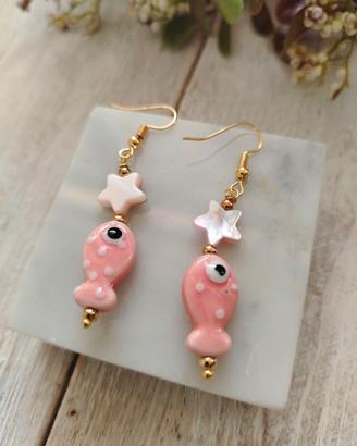 Orecchini con pesciolino in ceramica e stella