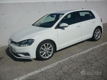 Volkswagen Golf 1.6 TDI 115 CV 5p. Highline BlueMo