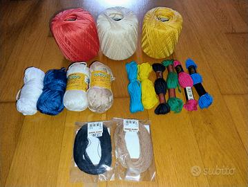 MATASSE DI FILI/FETTUCCE ASSORTITE 