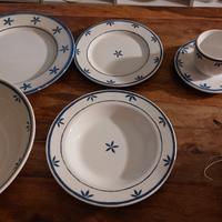 servizio piatti ikea bianco blu