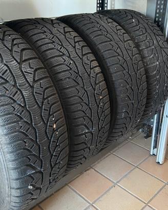 4 gomme invernali con cerchioni 195/55/15