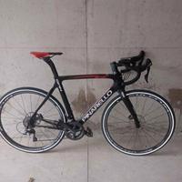 Bici Pinarello Gan K Disk