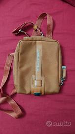 Tracolla Piquadro color Salmone