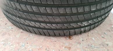 Gomme Firestone 255 45 R20 105w