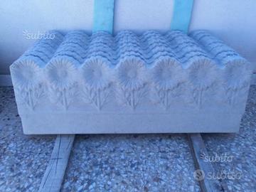 Cordoli in cemento per aiuole e giardini