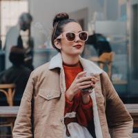 Occhiali da sole sfumati Balenciaga rosa cat eye