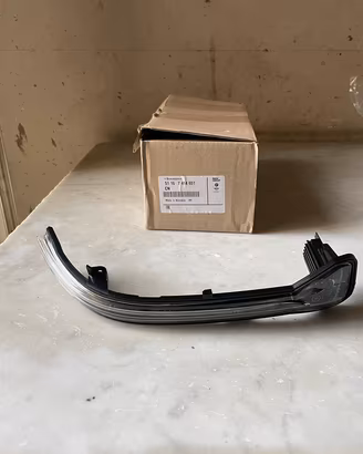 Freccia ind.direzione retrovisore sx, Bmw:5-6-7-8