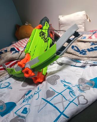 balestra Nerf zombistrike 
