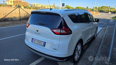 Grand Scenic 7 posti