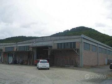 Immobile di 2000 m² a Pieve Santo Stefano