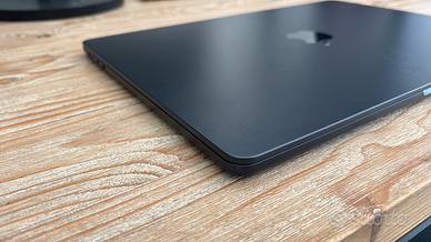 MacBook Air 15″ M2 , Ram 8 GB, SSD 256GB, Ex  Demo